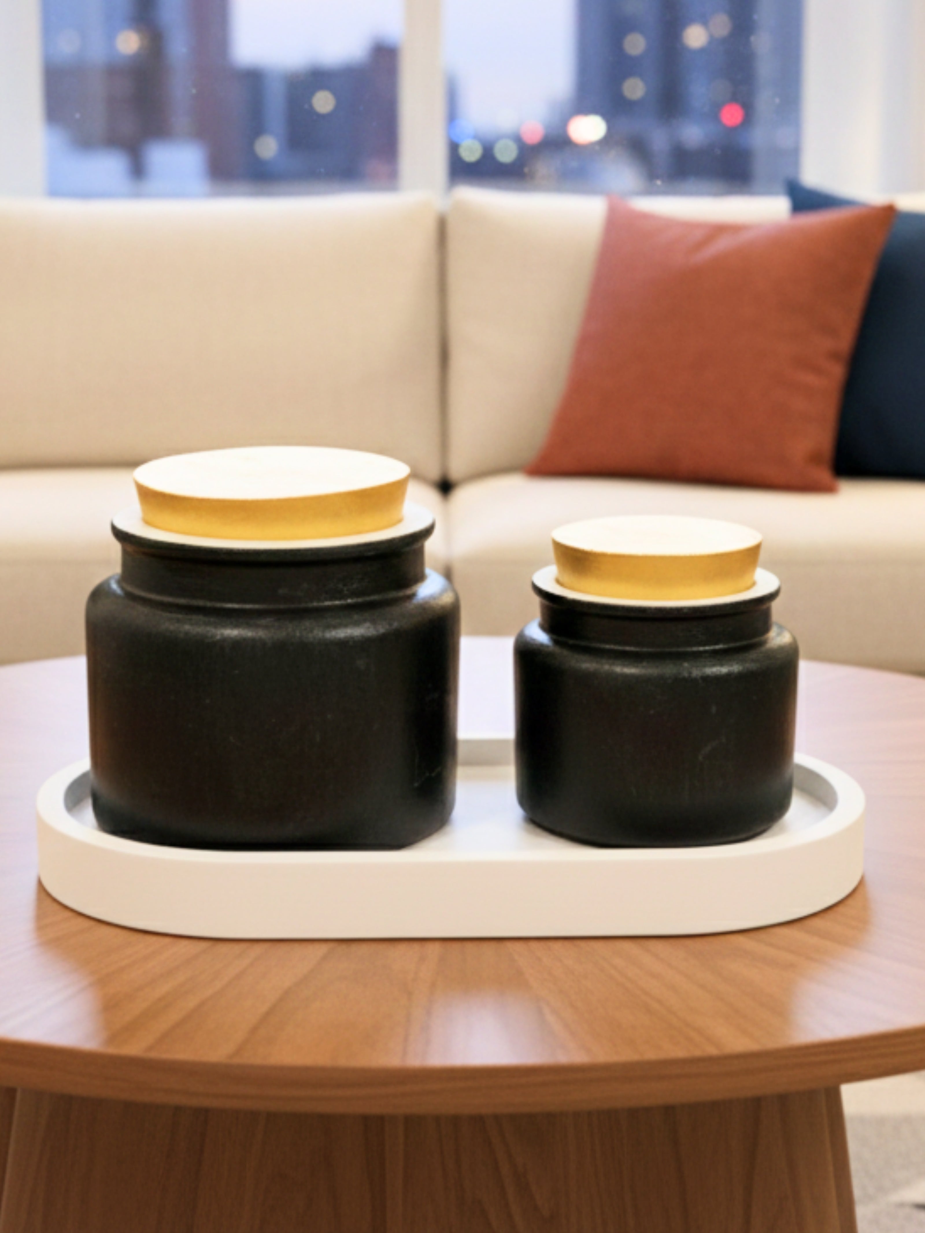 2 jars of Scented Candles (100ml and 50ml) + 1 Tray